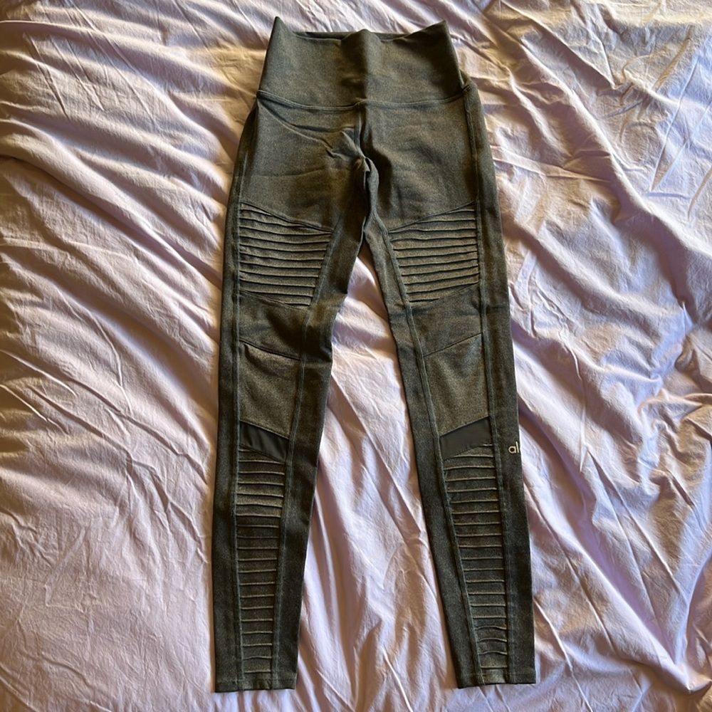 Alo High-Waist Moto Legging